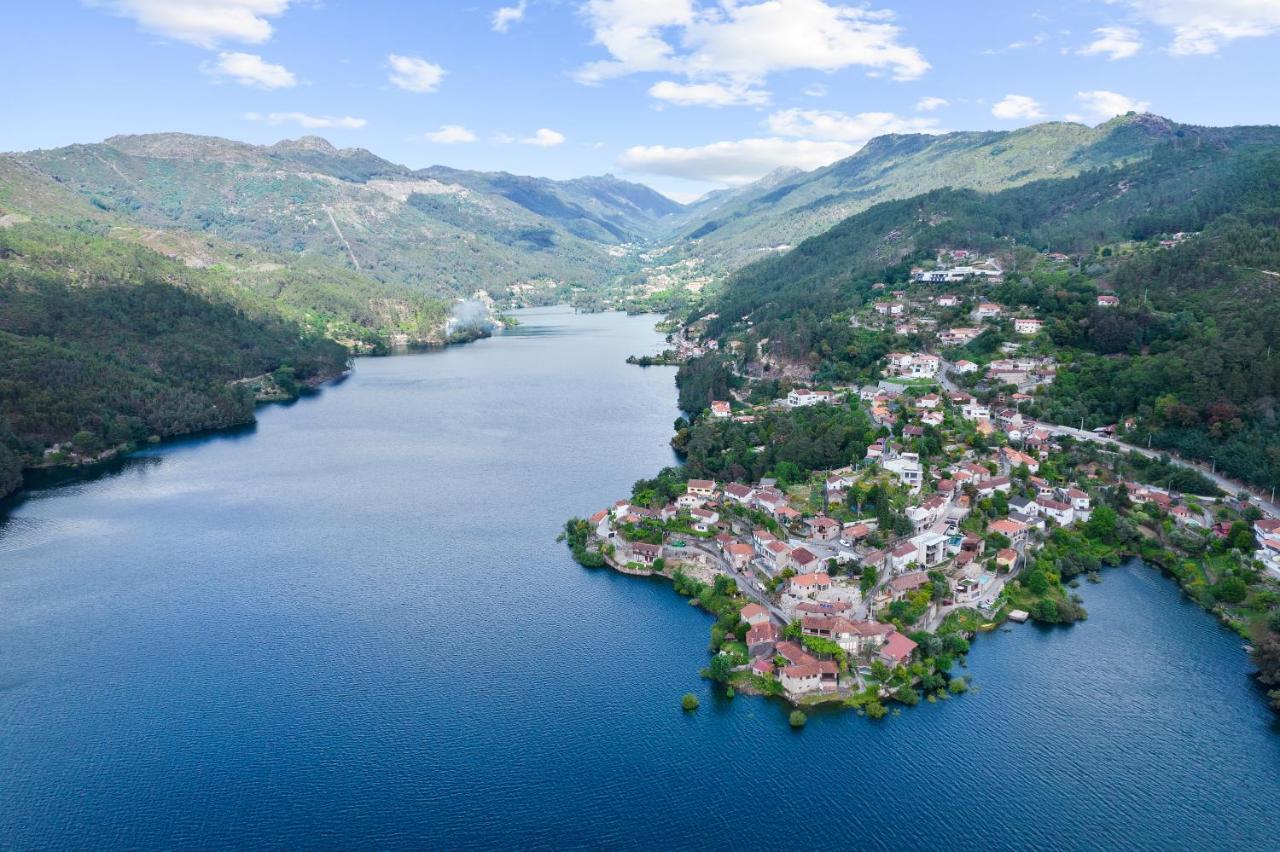 Geres Villas Bagian luar foto