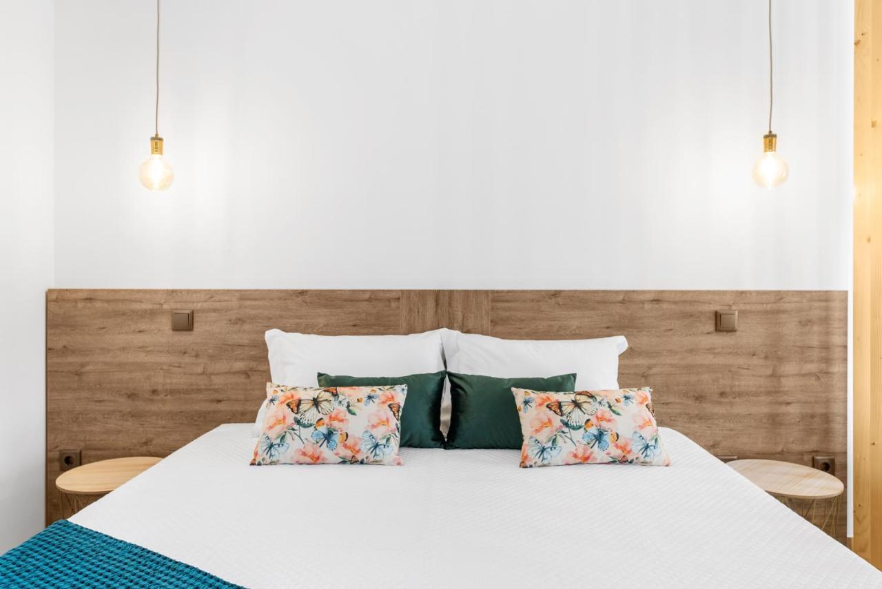 Geres Villas Bagian luar foto