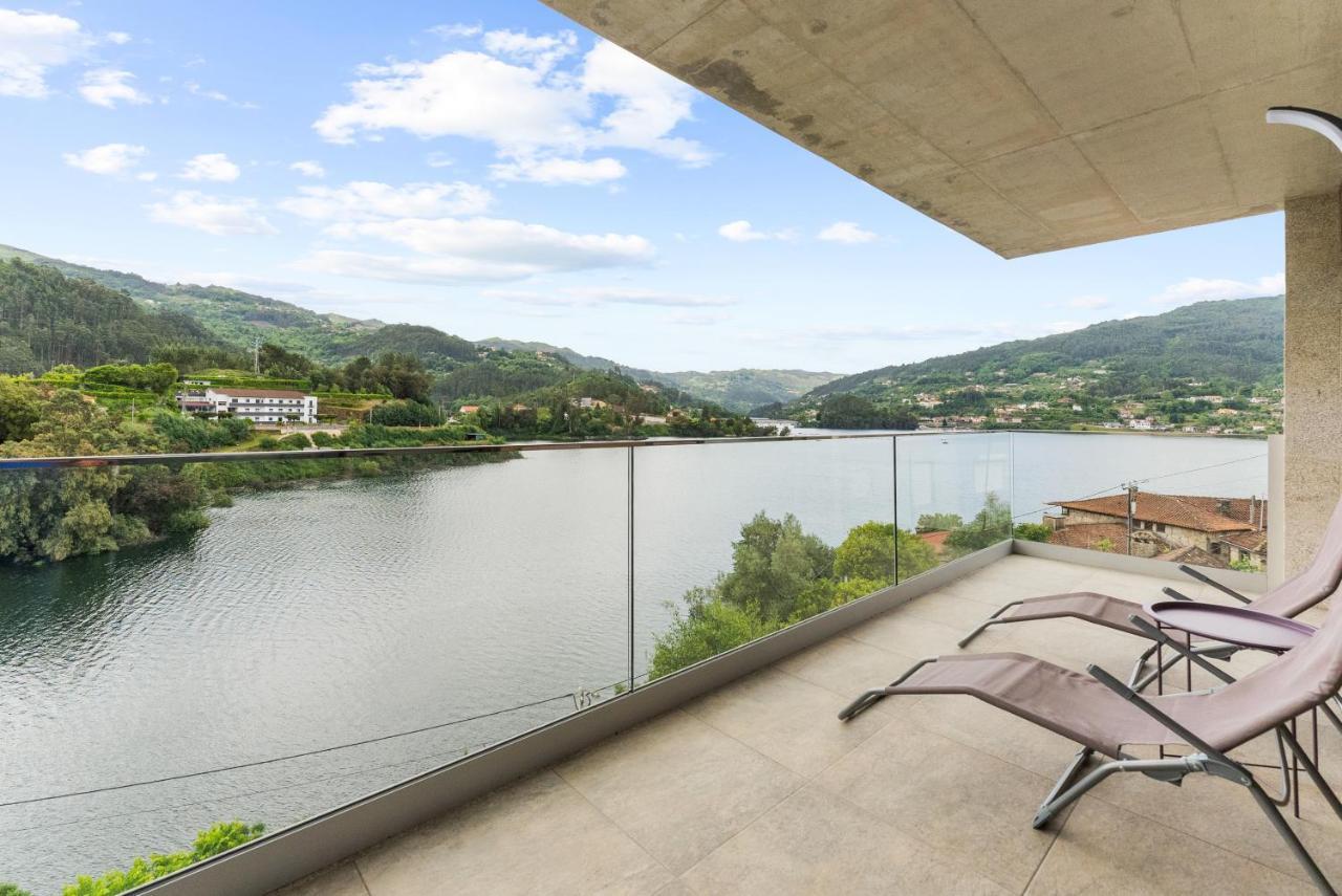 Geres Villas Bagian luar foto