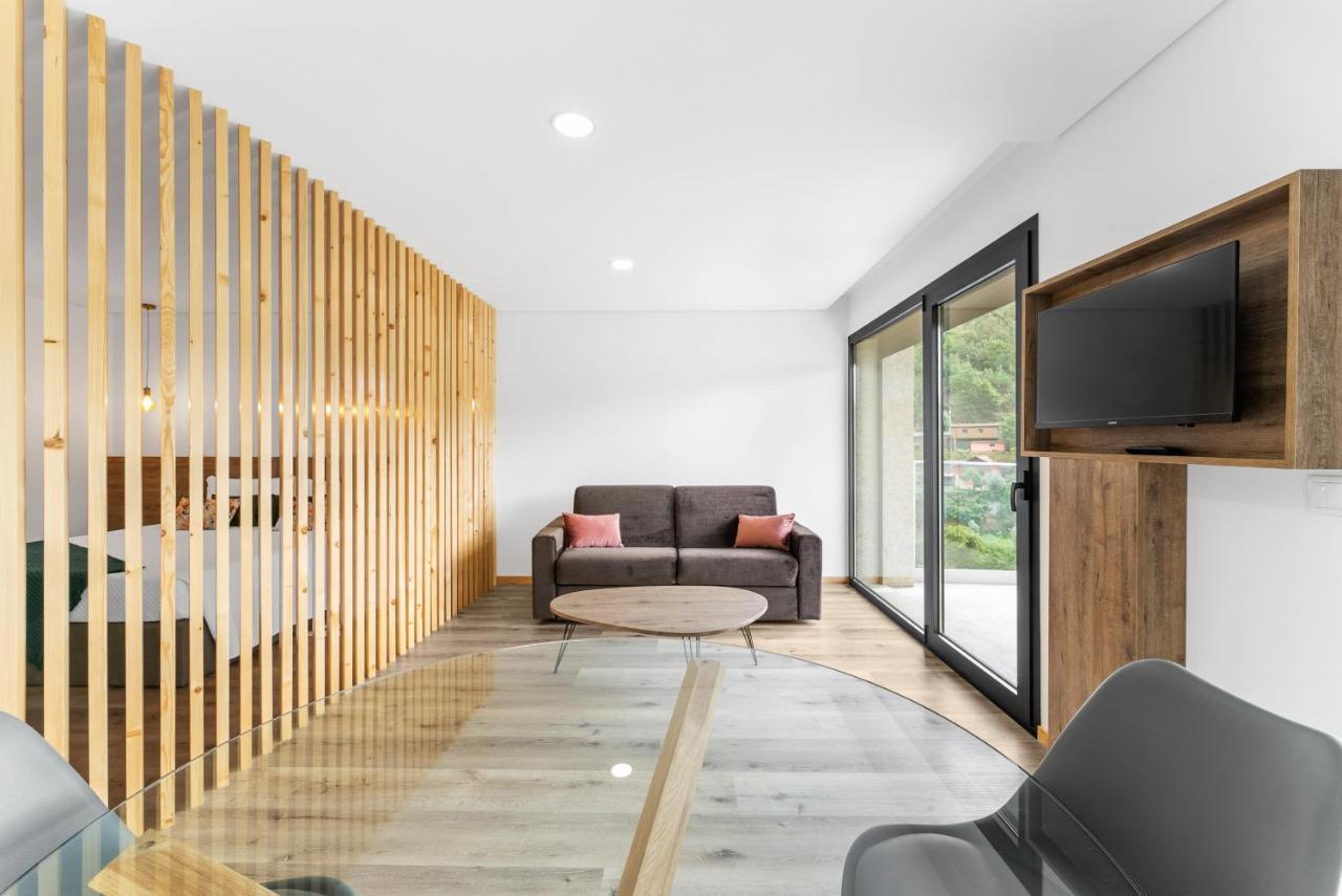 Geres Villas Bagian luar foto