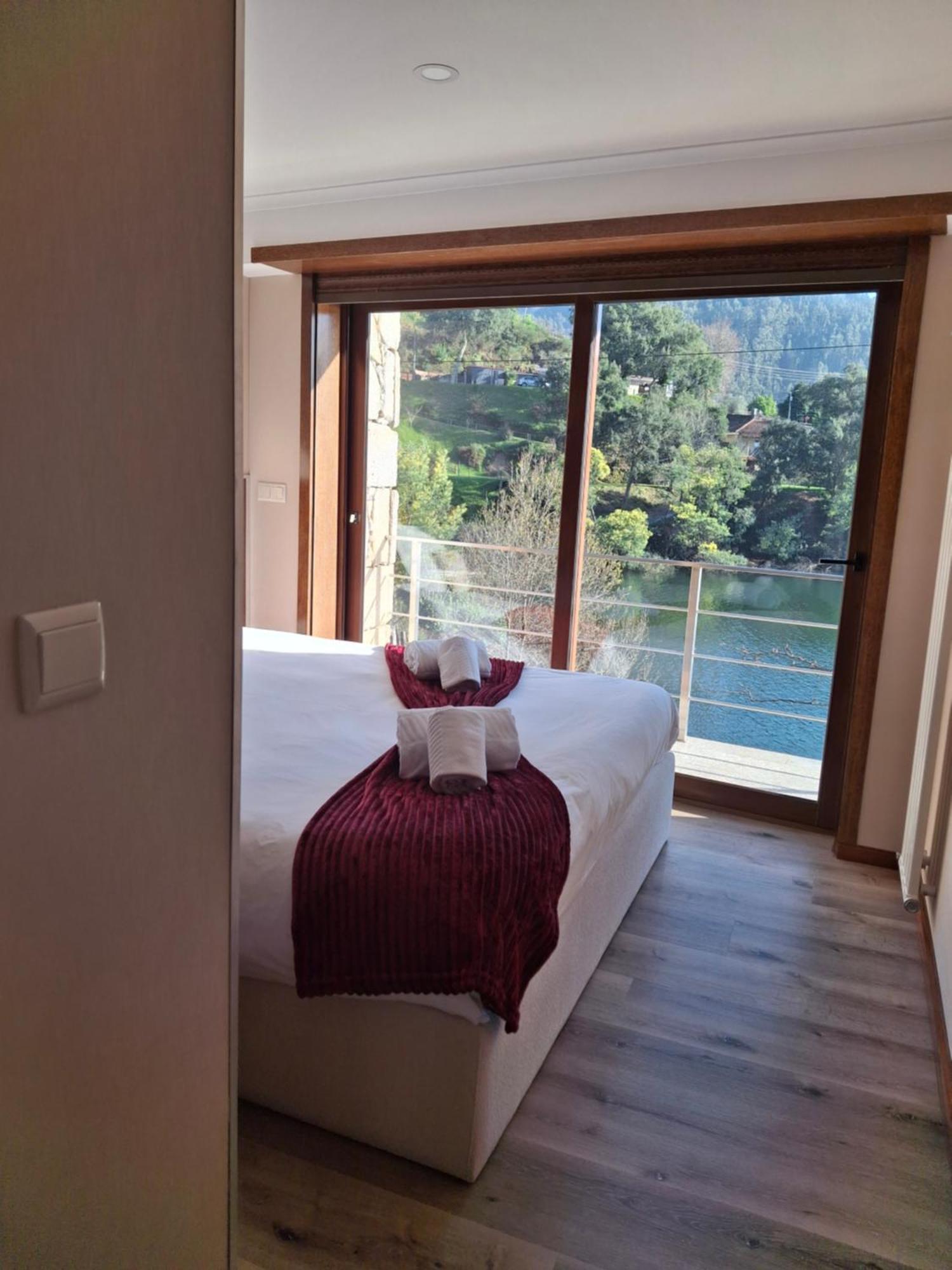 Geres Villas Bagian luar foto
